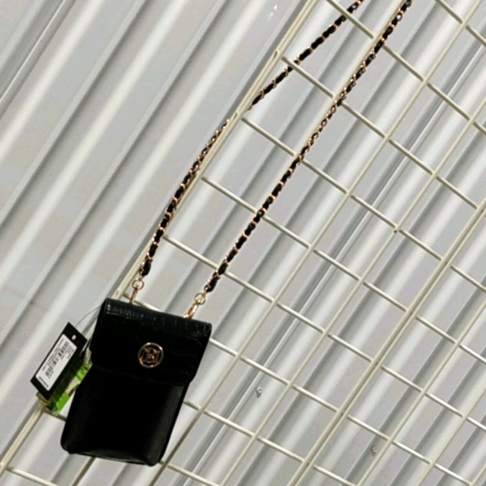 BM Phone Purse - Picture 5 of 6